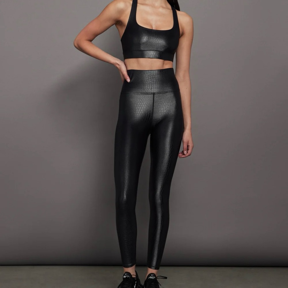 Carbon38 High Rise 7/8 Black Leggings in Croc Takara Shine - Picture 3 of 8